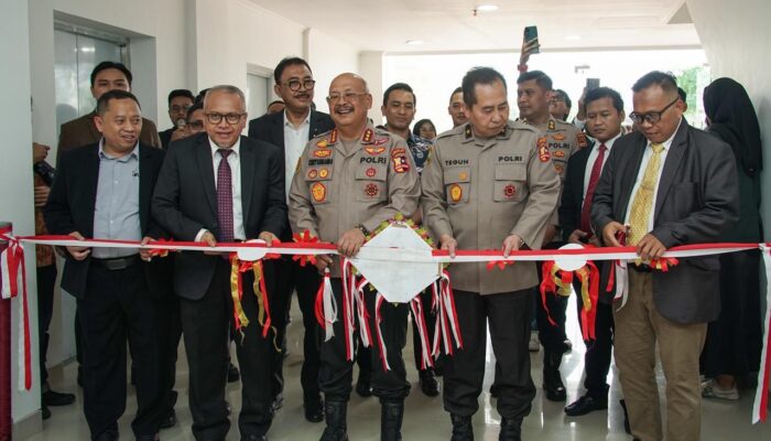 FH UNISSULA LAUNCHING PUSAT STUDI KEPOLISIAN, WAKAPOLRI: DORONG RISET STRATEGIS DAN RUJUKAN KEBIJAKAN NASIONAL