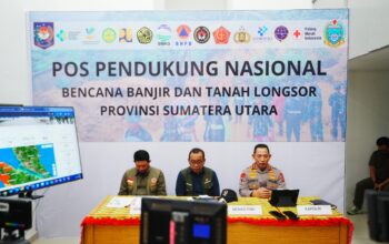 Kapolri Tegaskan Personel dan Logistik Dikerahkan ke Lokasi Terisolir Bencana Sumatera